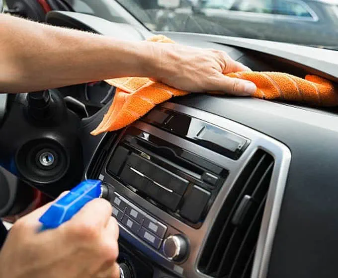 Chemia samochodowa-renowacja wnętrza - Emso